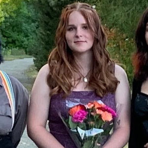 Meet your Posher, Ella